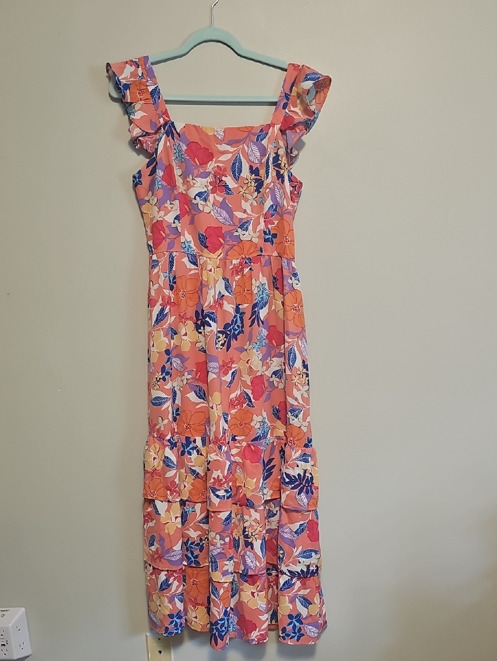 NWT Coral Floral Ruffle-Strap Maxi Dress